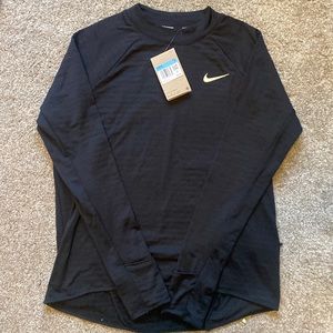 NWT Nike therma-fit shirt